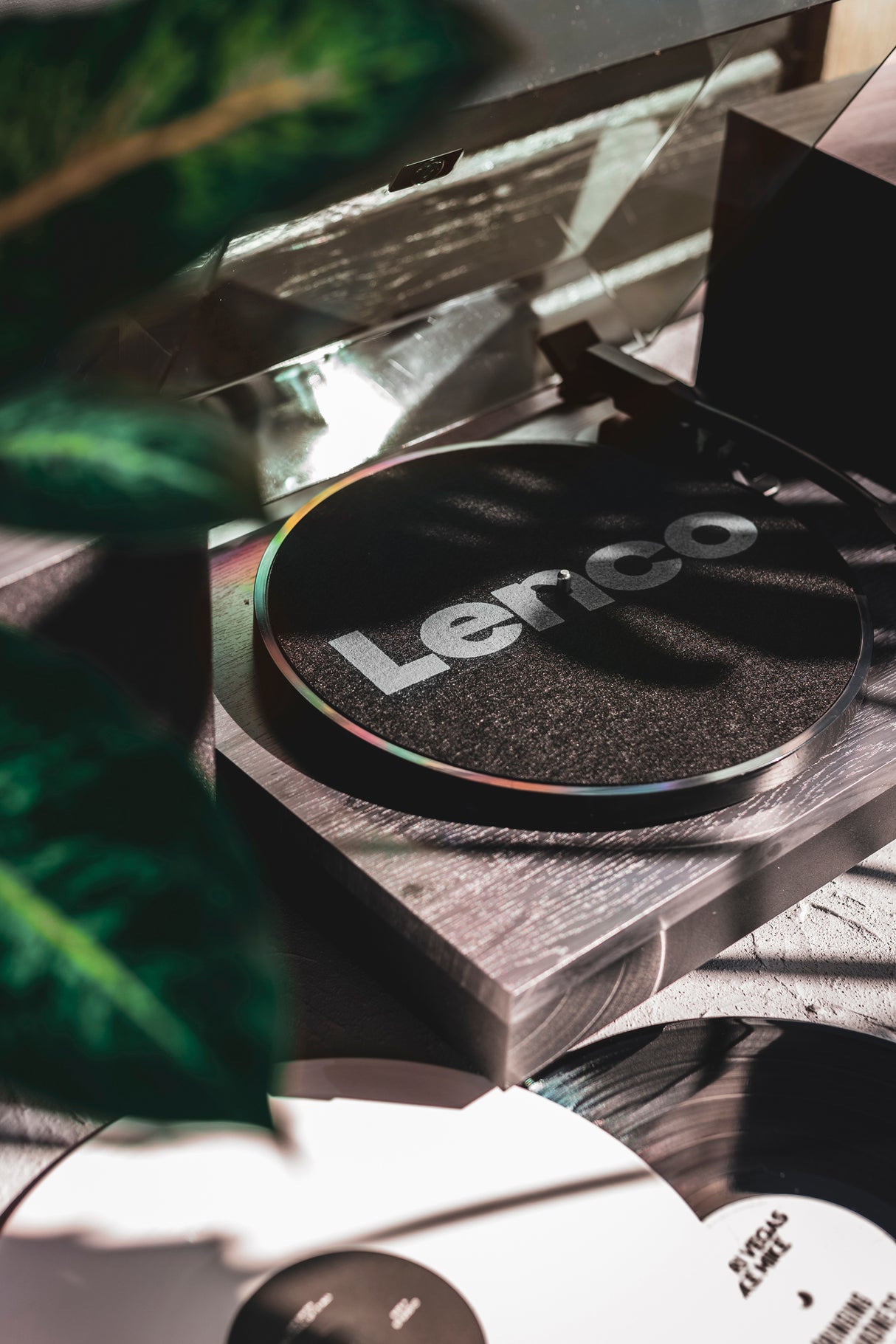 1457792|LS-300BK