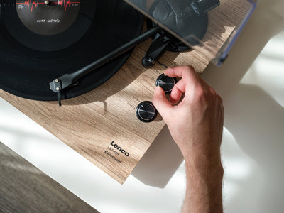 Lenco LBT-188PI - Plattenspieler mit Riemenantrieb, Bluetooth® und Anti-Skating, Holz